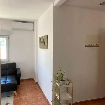 Piso En El Popular Vecindario Venecia,playa * Gandía