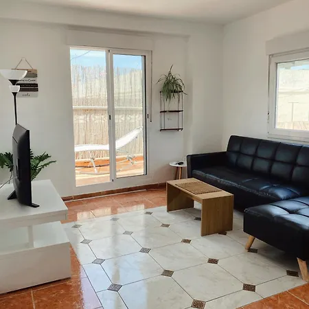 Piso En El Popular Vecindario Venecia,playa Gandia